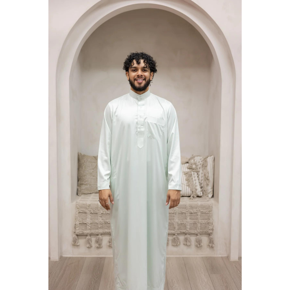 Saudi Collared Thobe (White Minty Fresh) 58 / Ivory Saudi Collared Thobe (White Minty Fresh) 58 / Ivory