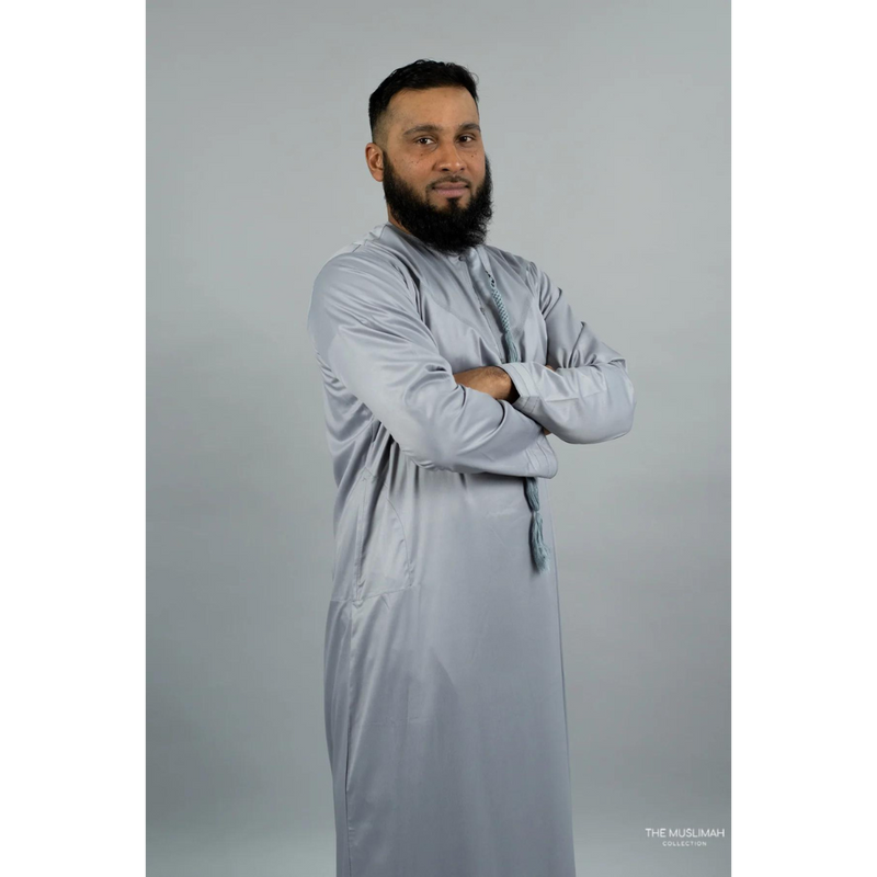 Emirati Thobe (Wolf Grey)