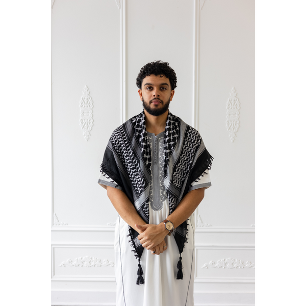 Black and White Imamah