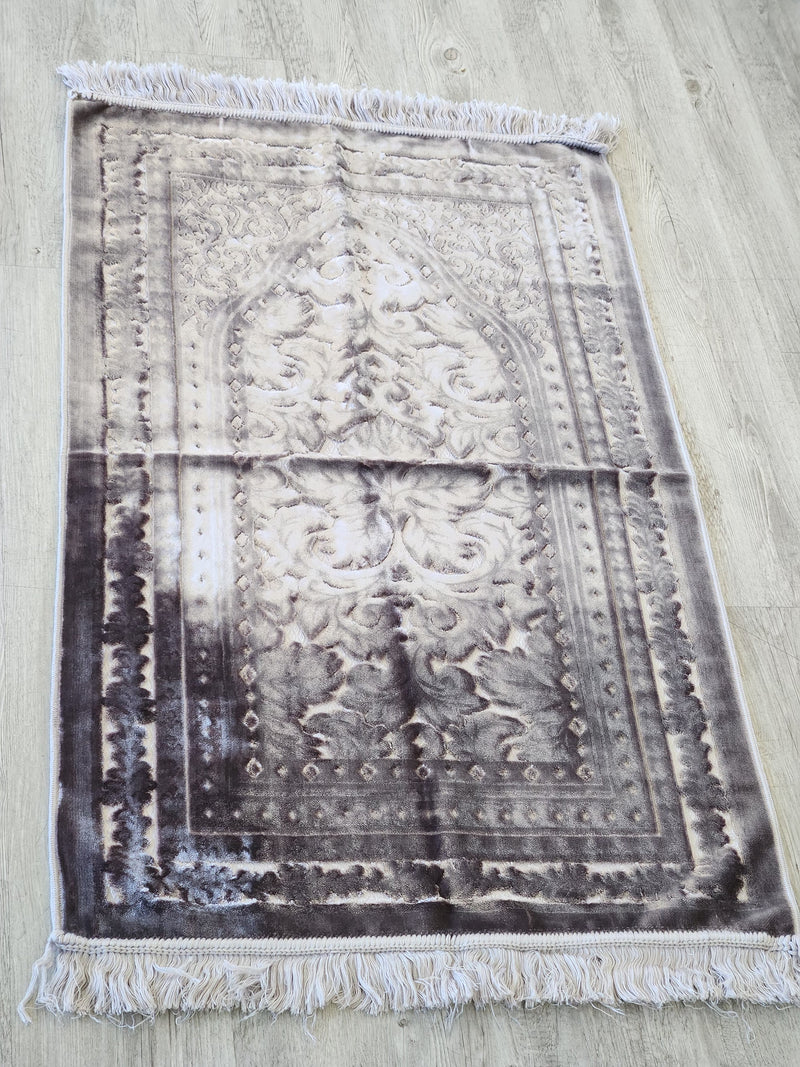 Smoky Pearl Velvet Texture Prayer Mat