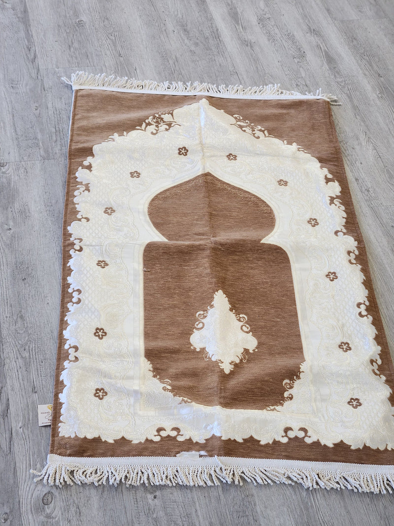 Chestnut Noor Prayer Mat