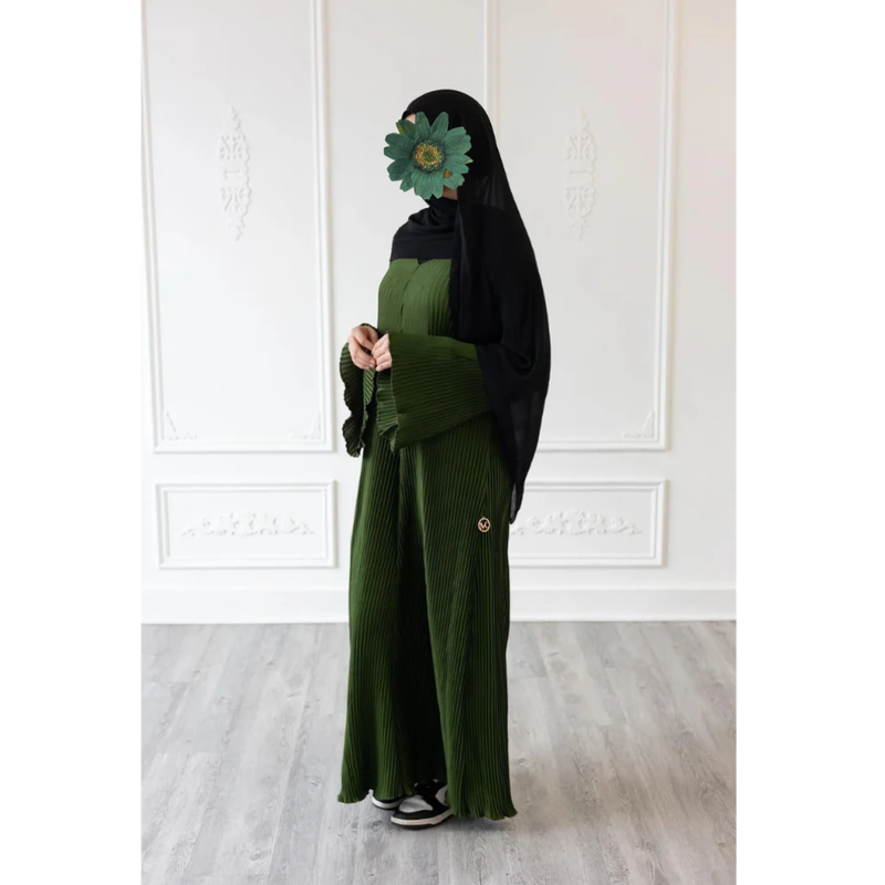 Pleated Plain Abaya (Earth)