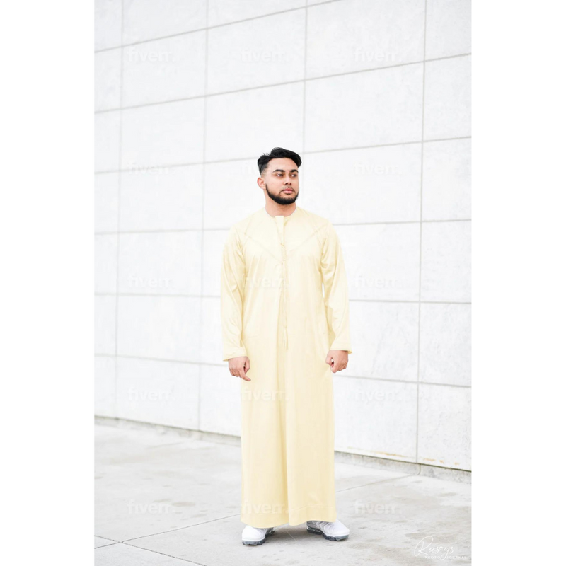 Emirati Thobe (Parchment Cream)