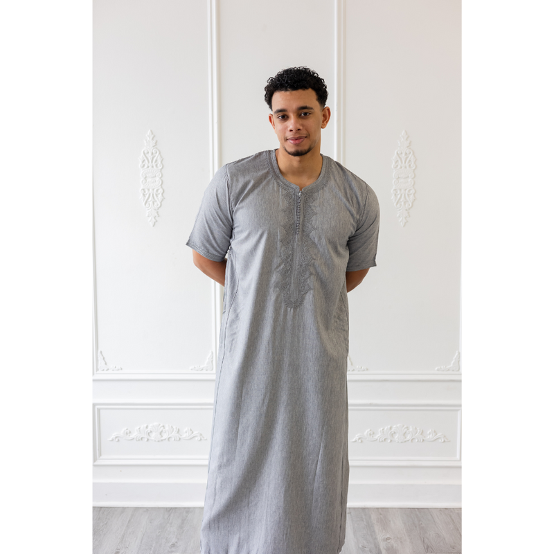 Moroccan Short Sleeve Thobe Wolf Grey With Grey Embroidery