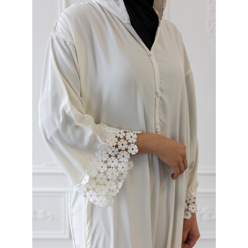 Sample Sale - Moroccan Abaya White With Floral Sleeves