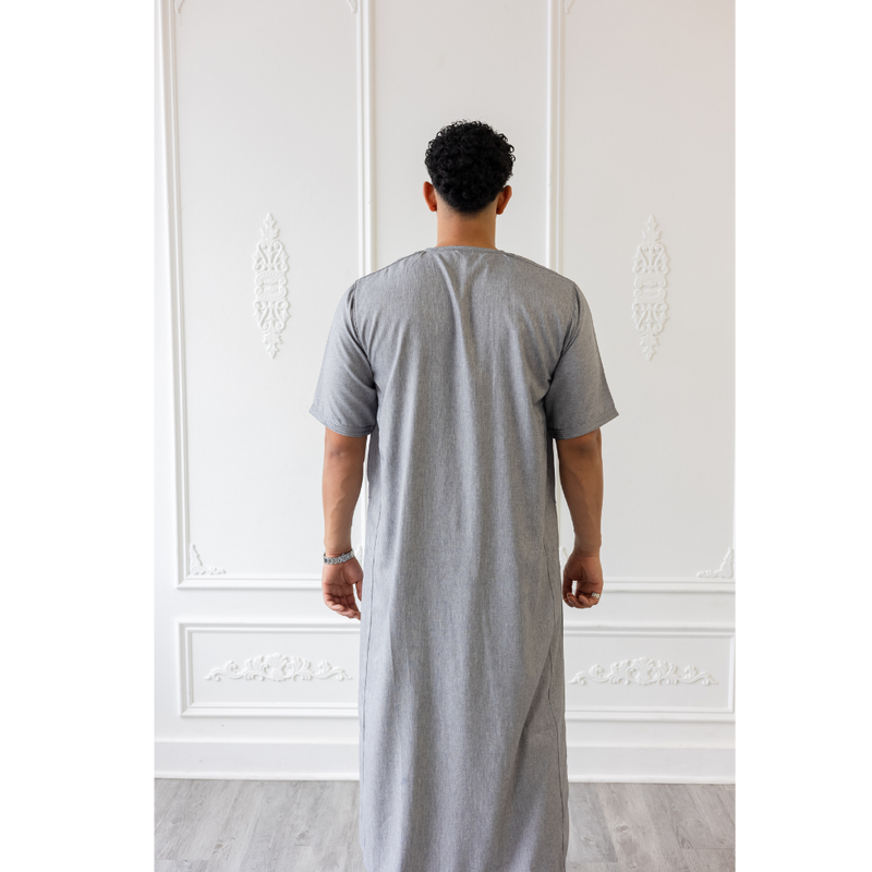 Moroccan Short Sleeve Thobe (Wolf Grey With Light Grey Embroidery)