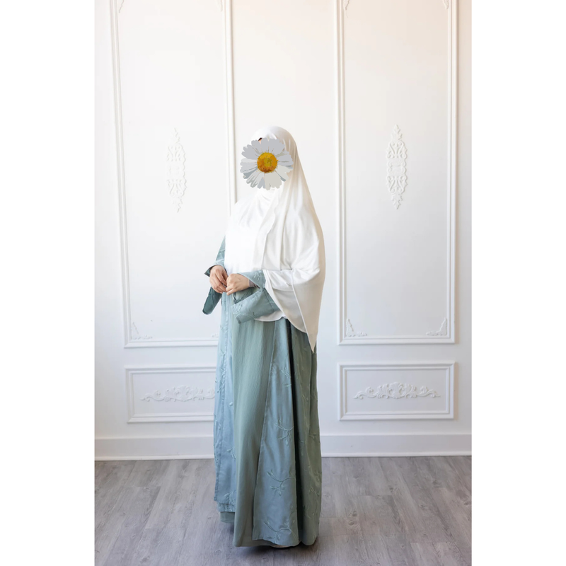 Linen Embroidered Vine Design (Seafoam)