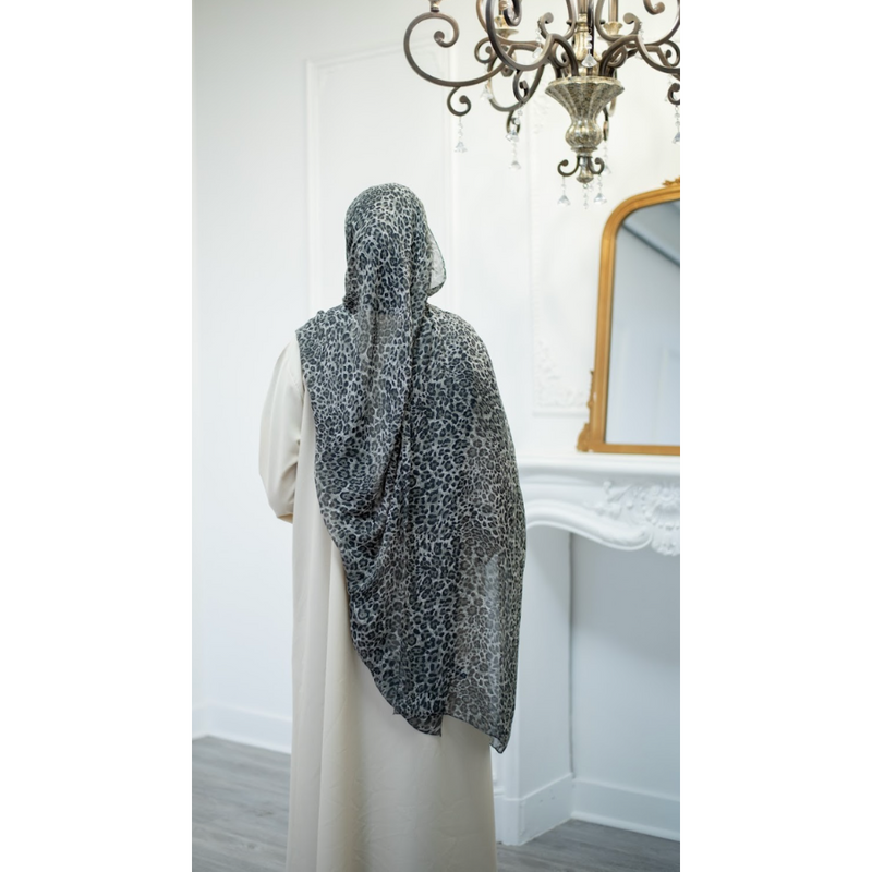 Printed Chiffon Hijab - Jaguar Noir (Style 21)
