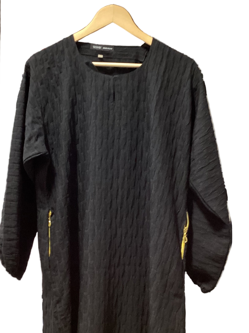 CLEARANCE SALE Black Textured Abaya - (Black)-16