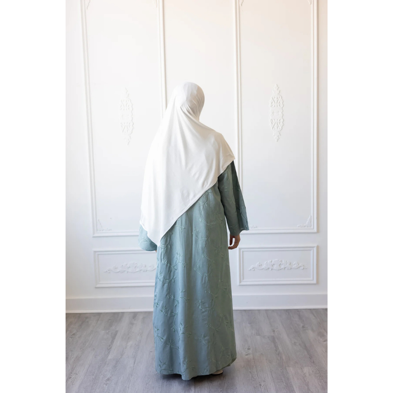 Linen Embroidered Vine Design (Seafoam)