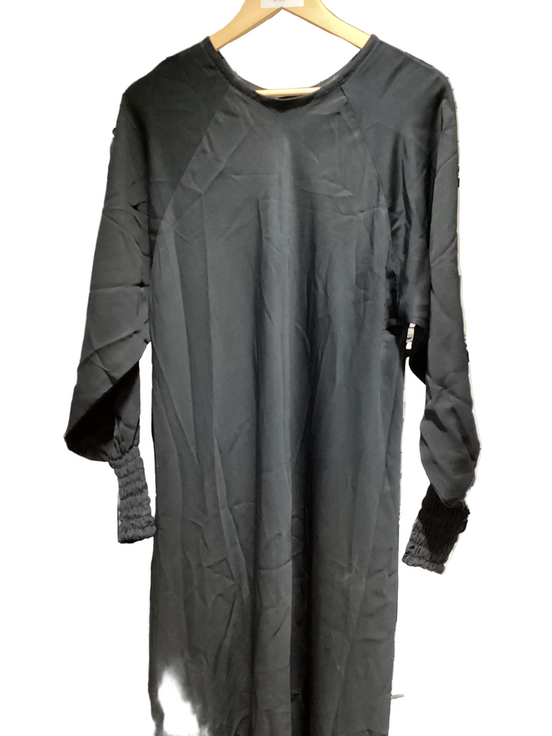 CLEARANCE SALE Crinkle Sleeve Abaya (Black) - 38