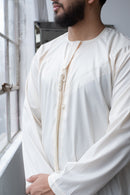 Emirati Thobe (Steamed Milk)