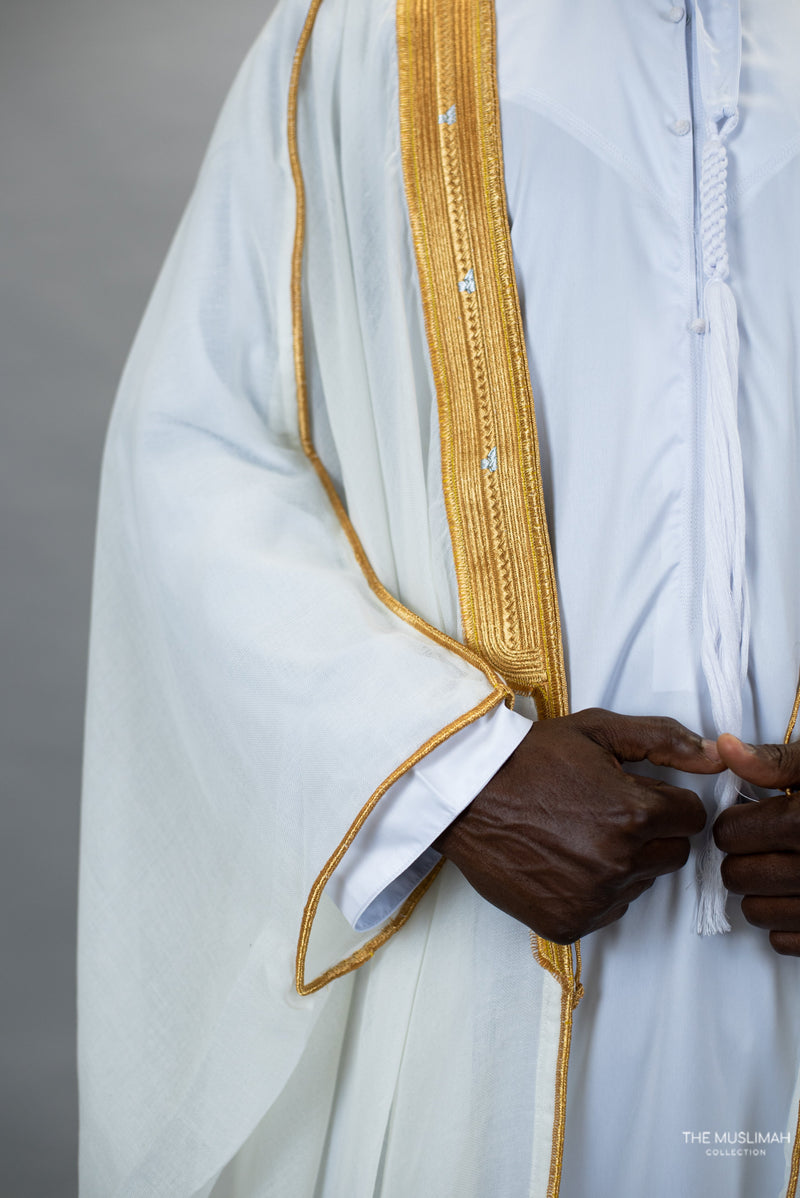 Sample sale Embroidered Thobe Overcoat Arab Bisht Cloak White