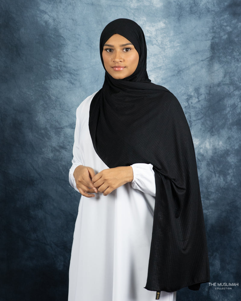 Woven Hijab Black